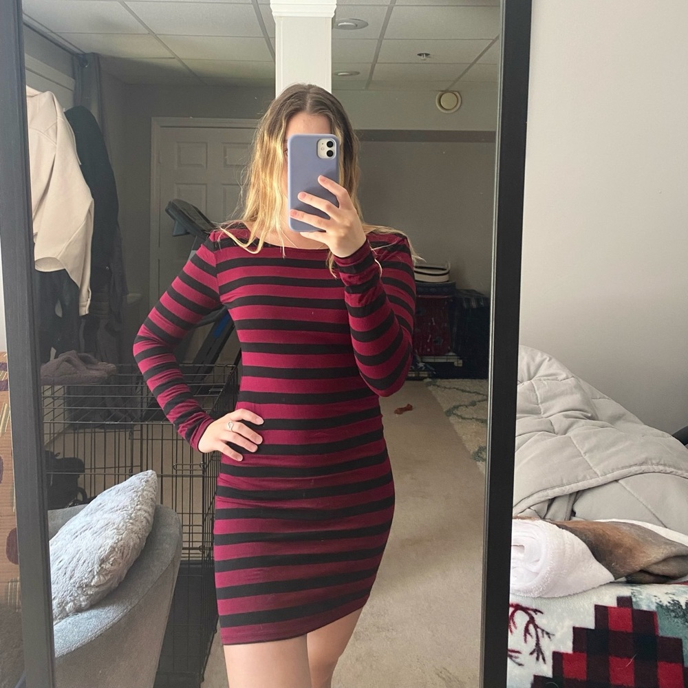 Forever21 Striped Long Sleeve Dress